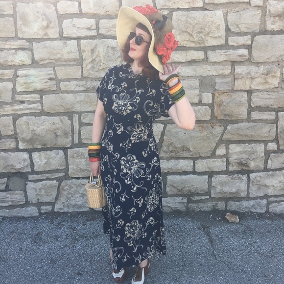 Meet your Posher, Dana - Picture 2 of 3